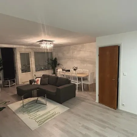 Spacious In The Center Of Turku